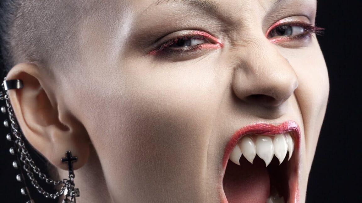 Turn Teeth into Sharp Fangs in Photoshop