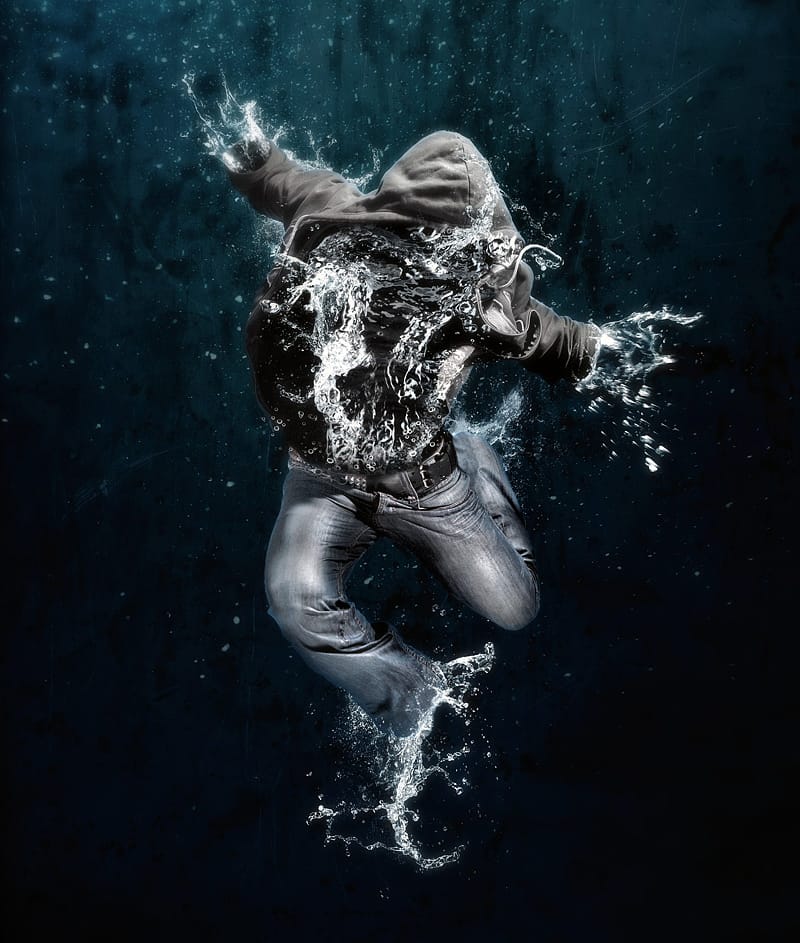 Create an Amazing Water Drenched Photo Montage in Photoshop